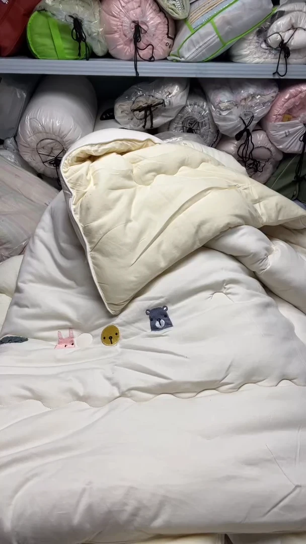 95%以上纯棉针织棉150*200单人学生被