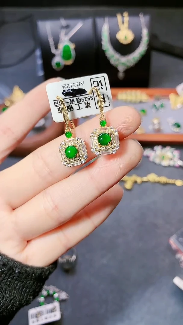 【闪购商品】翡翠耳饰银S925镶嵌耳饰