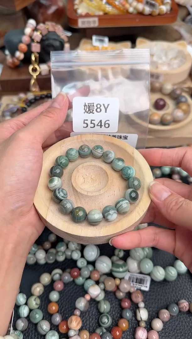 石英质玉手链未镶嵌星*8Y5546