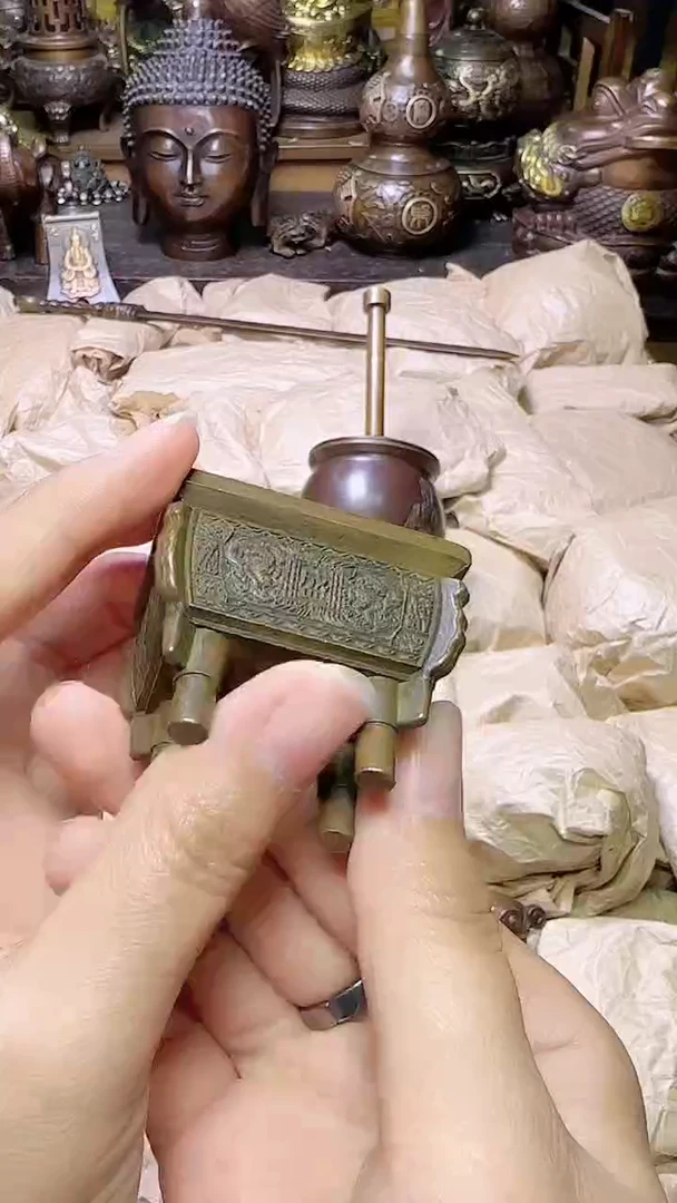 铜器摆件铜器摆件