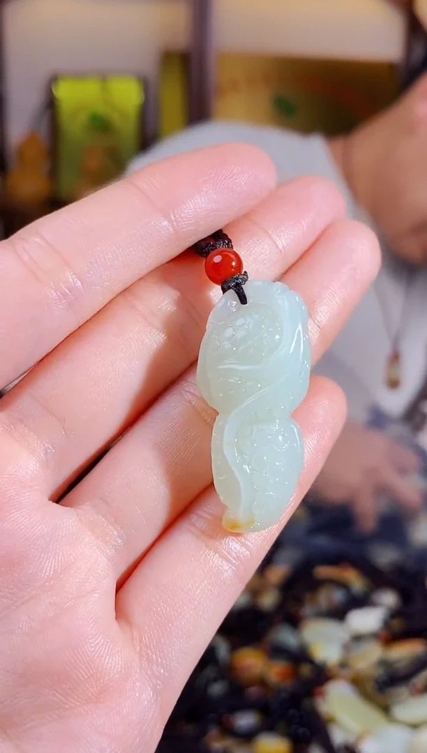 【闪购商品】和田玉颈饰未镶嵌1