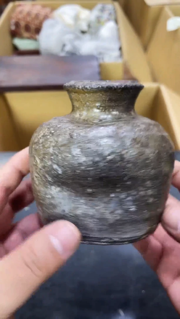 瓶如图所示 阁集工艺品