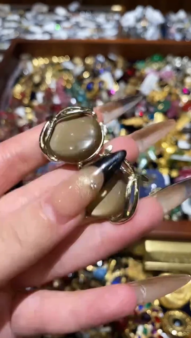 纯铜合金琉璃楚楚珠宝中古甄选不退换