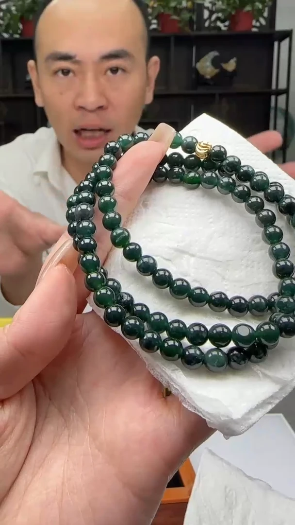 【闪购商品】翡翠颈饰未镶嵌天然翡翠A货吊坠