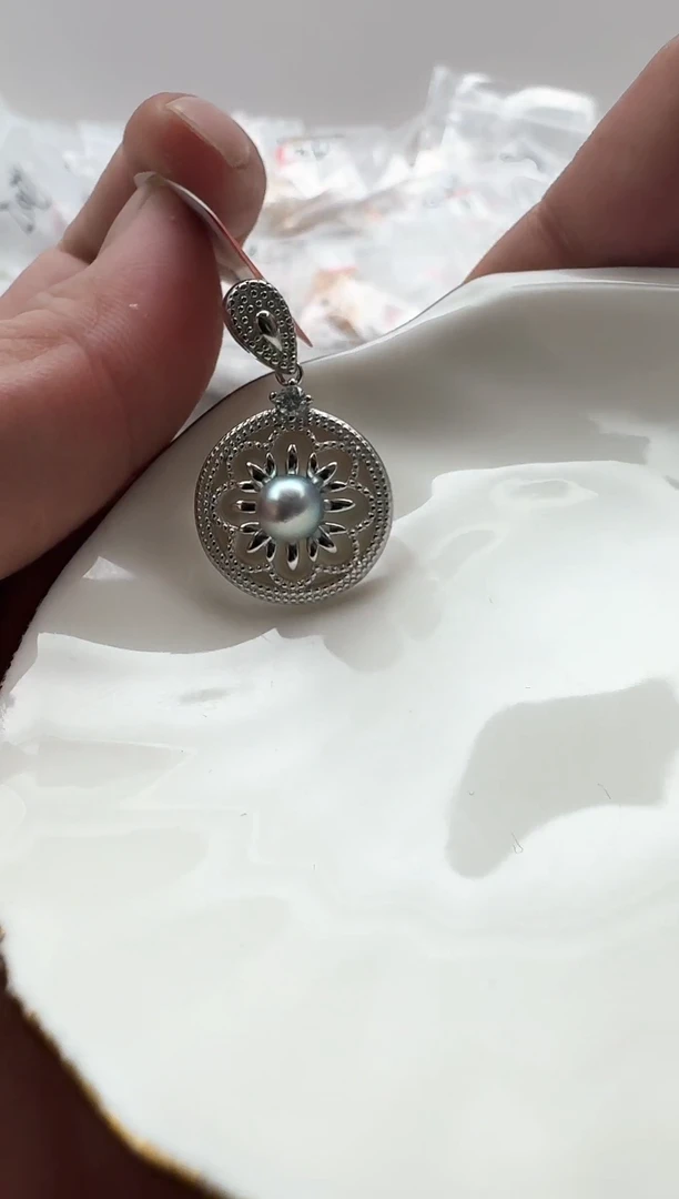 【闪购商品】海水珍珠海水珍珠吊坠银S925镶嵌海水珍珠吊坠