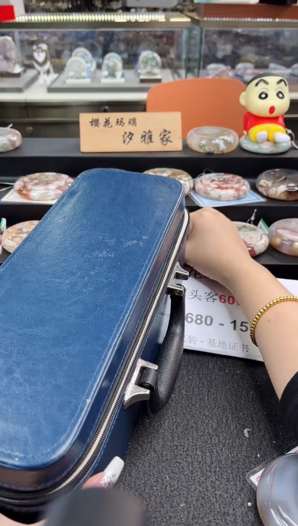未镶嵌手镯石英质玉尘*丷圈口（赠品镯心）