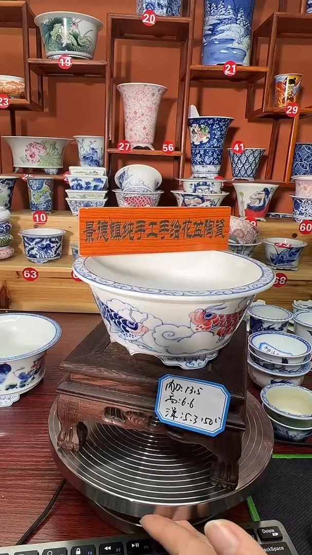 【闪购商品】景德镇墨奈手绘内口13.5高6.6左右