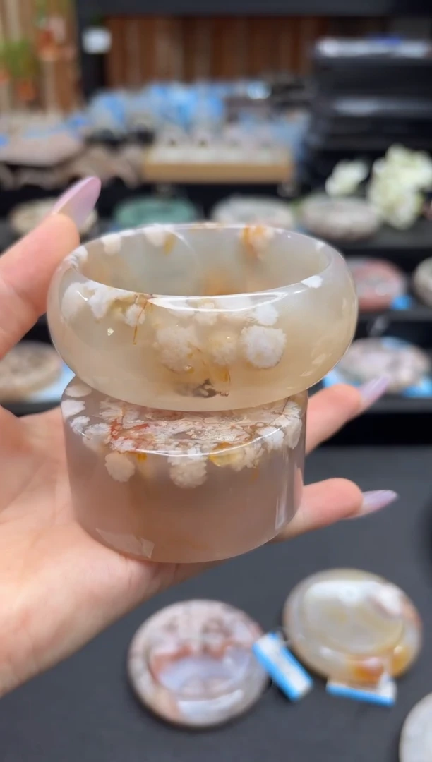 未镶嵌手镯石英质玉A59(61圈赠送镯心)