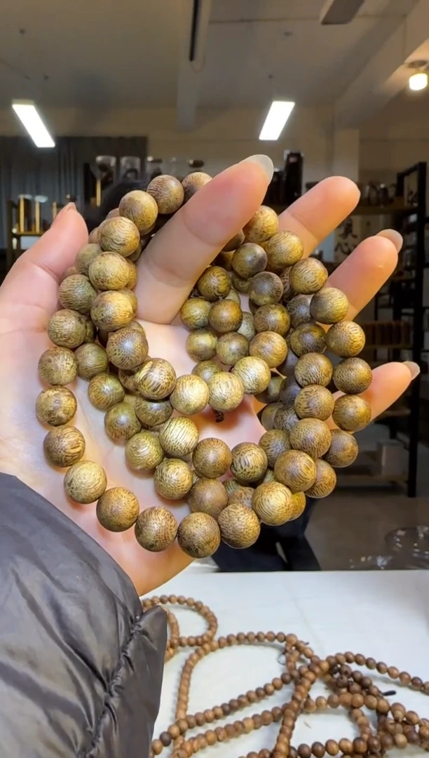 沉香手串窖藏款海南奇楠红金貎留疤正圆珠10mm108颗多样性发1