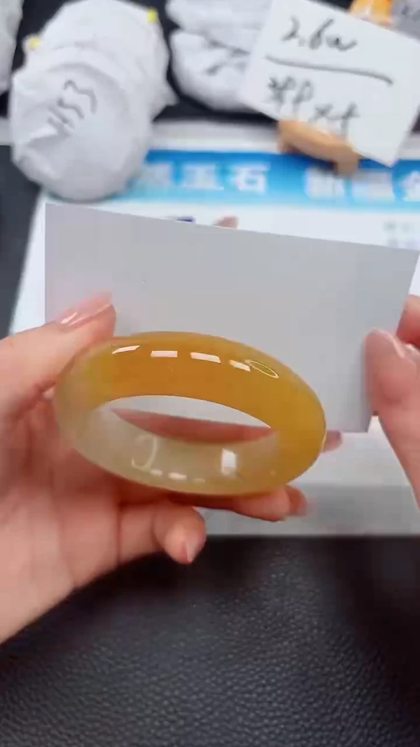 【闪购商品】石英质玉手镯未镶嵌382