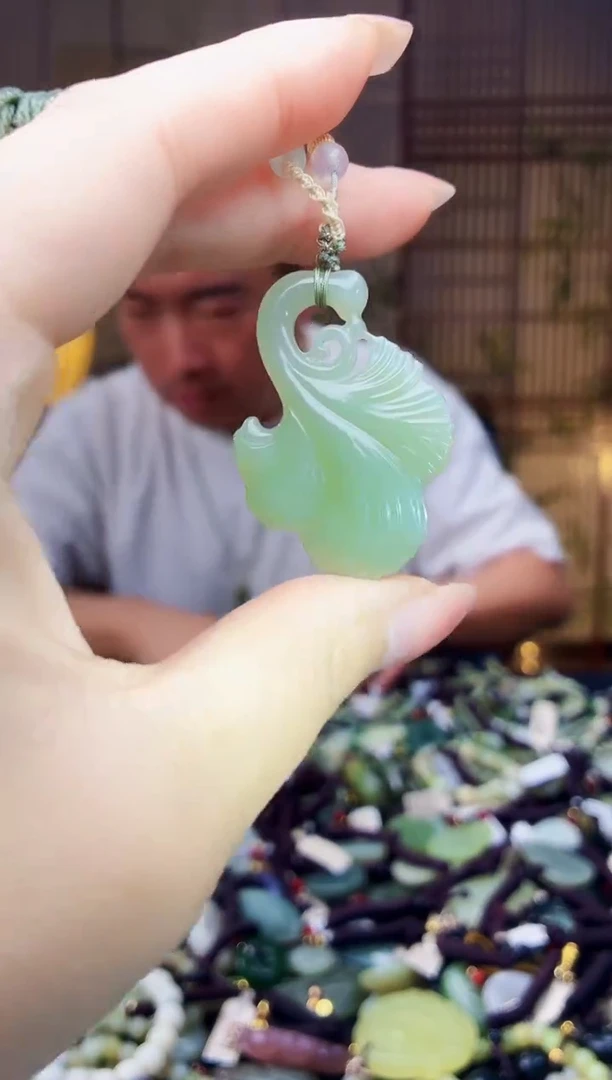 颈饰未镶嵌和田玉多样性发货，拍一发一