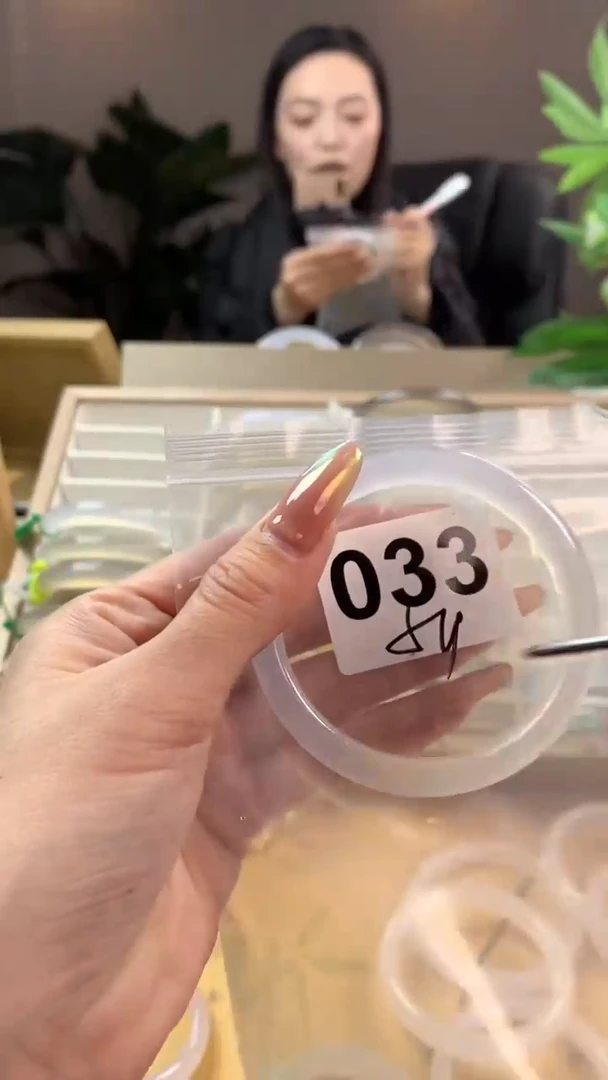 【闪购商品】玛瑙/玉髓手镯未镶嵌033