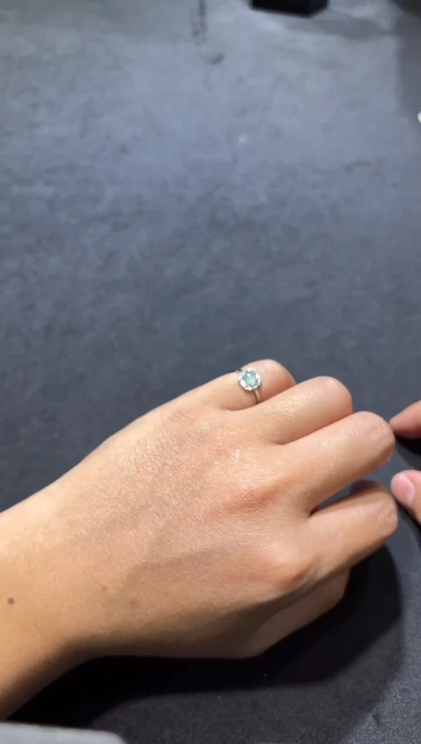 未镶嵌戒指翡翠000