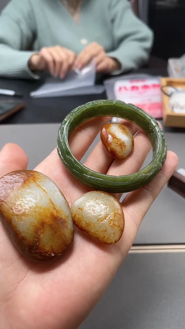 【闪购商品】和田玉颈饰未镶嵌1