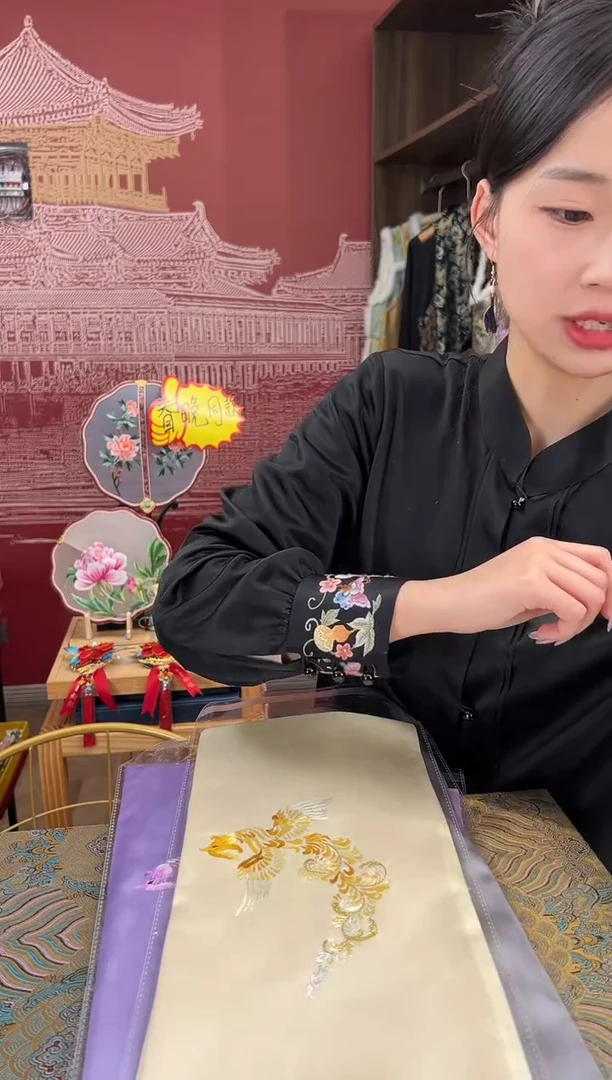 【闪购商品】刺绣L 苏绣手工刺绣100桑蚕丝衬衫