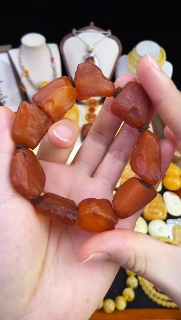 琥珀未镶嵌珠宝奇石柒月