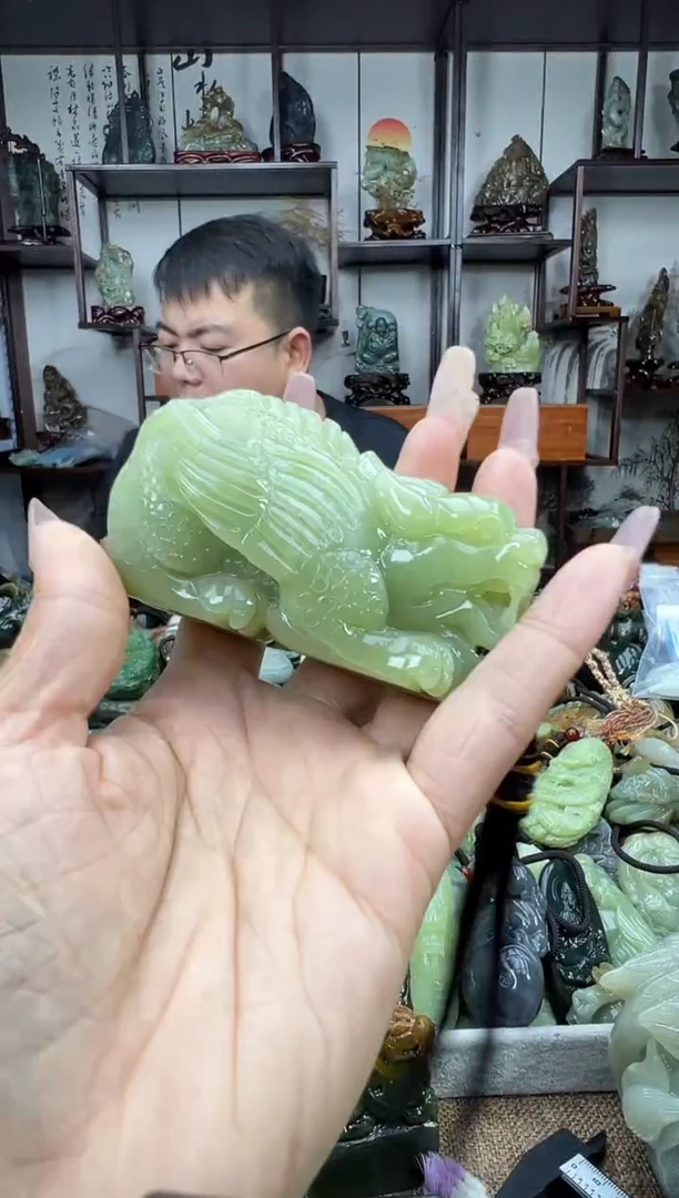 未镶嵌和田玉把件1