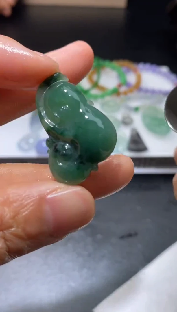 【闪购商品】定制翡翠未镶嵌翡翠毛货~