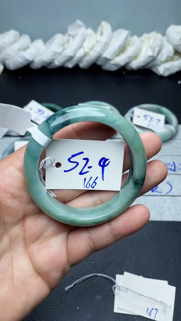 未镶嵌手镯翡翠166