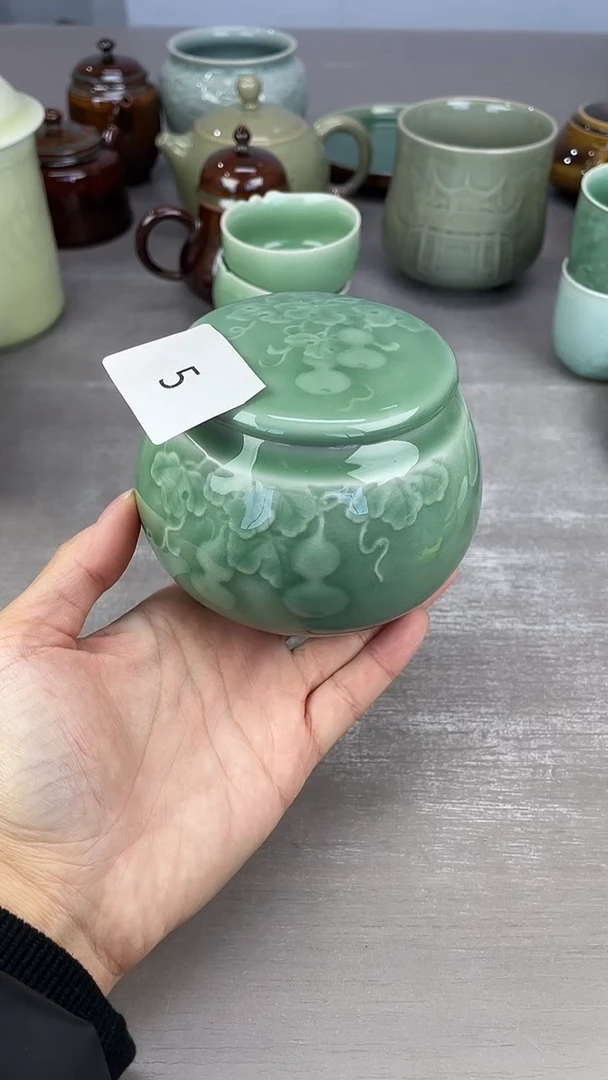 青瓷仓储福利清仓微瑕5