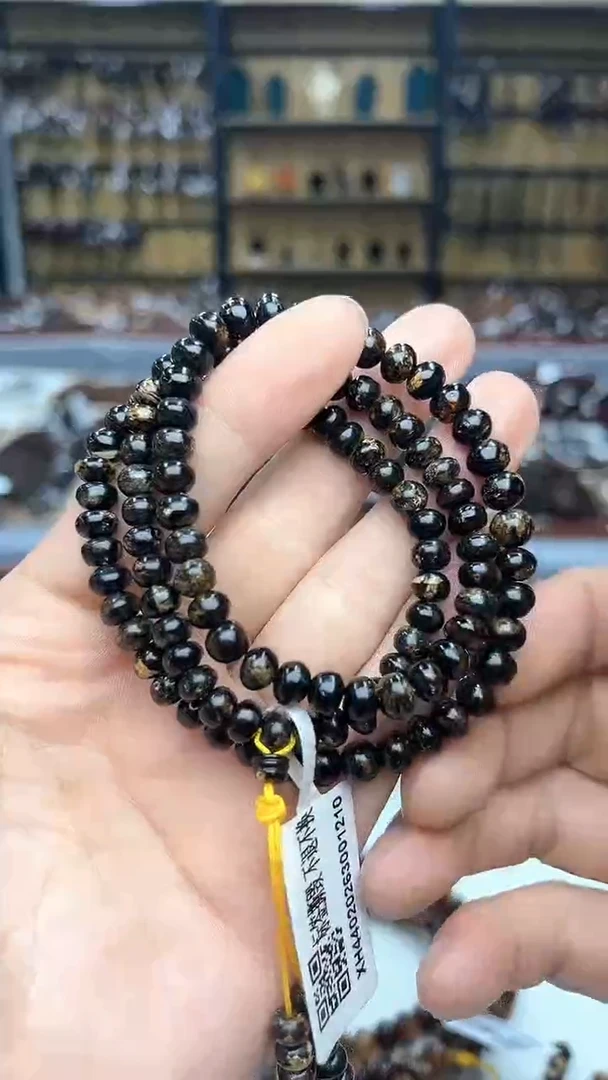 裸石琥珀未镶嵌抚顺琥珀黑花6+多样性发其一