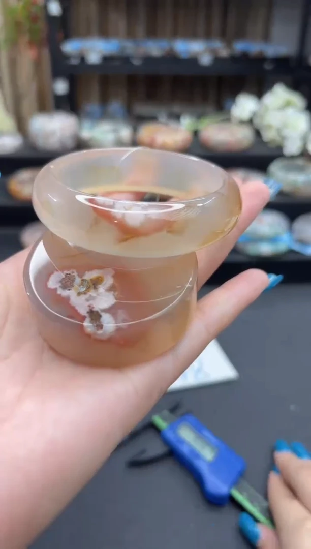 未镶嵌手镯石英质玉191(58圈赠送镯心)