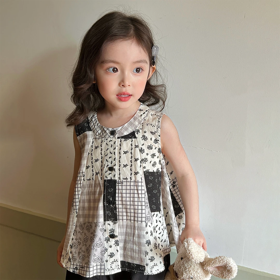 现货【花墨】100棉6048女童夏季复古碎花拼接格子无袖背心衬衫上衣