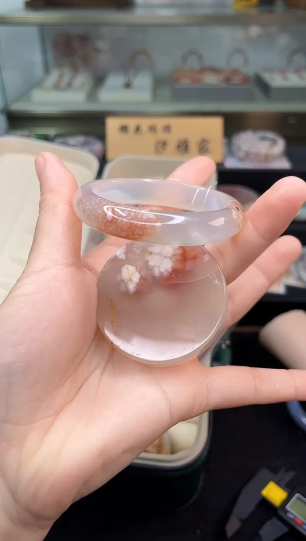 未镶嵌手镯石英质玉53圈口（赠品镯心）36165013