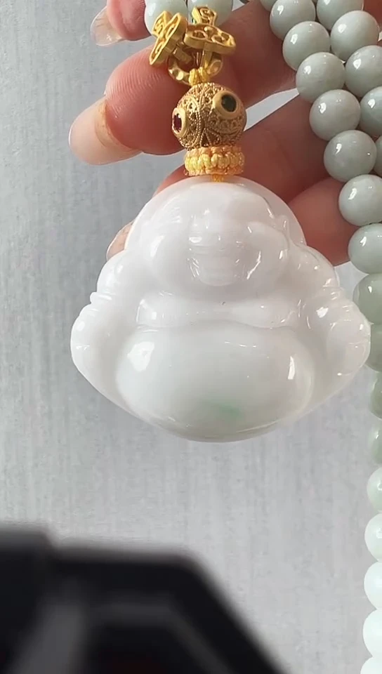 颈饰未镶嵌翡翠佛公