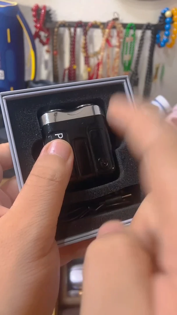 瓷片闪购商品 如图所示