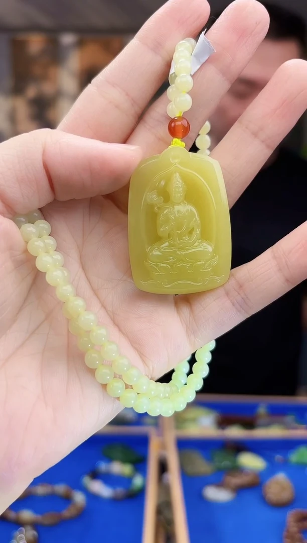 和田玉未镶嵌挂件拍一发一