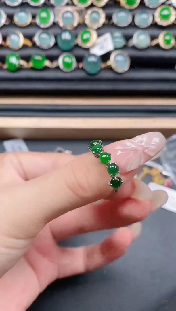 翡翠戒指银S925镶嵌1111111
