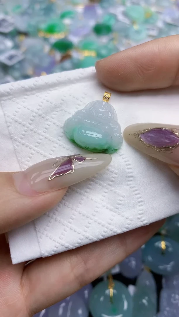 翡翠挂件18K金镶嵌天然翡翠A货