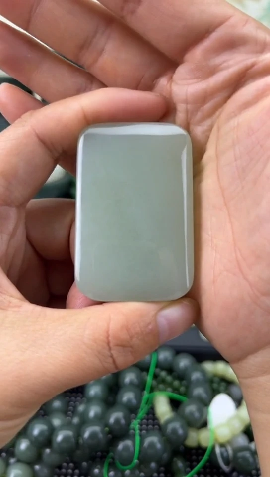 未镶嵌和田玉珠宝半成品牌子