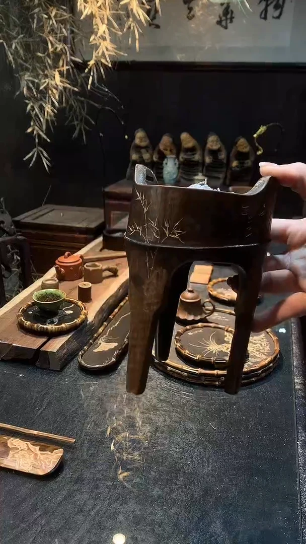高脚刻竹香炉.......