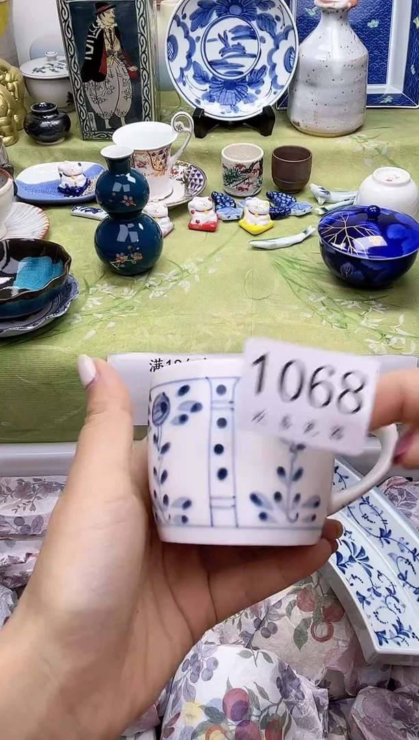 瓷片璞****界           1068