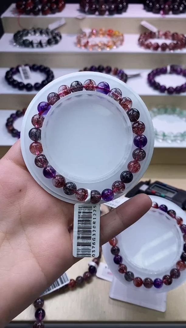 【闪购商品】水晶手链未镶嵌黑加仑超七单圈8m+