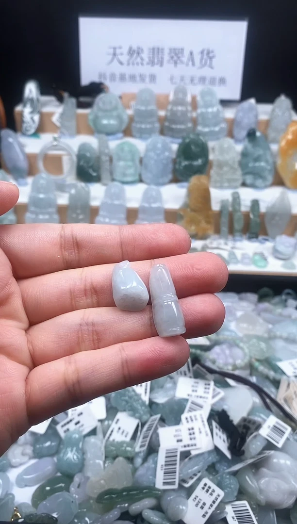 翡翠未镶嵌吊坠(不含链)22莲蓬 竹节