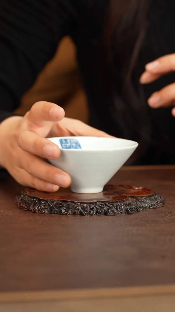 【闪购商品】景德镇九段斗笠杯