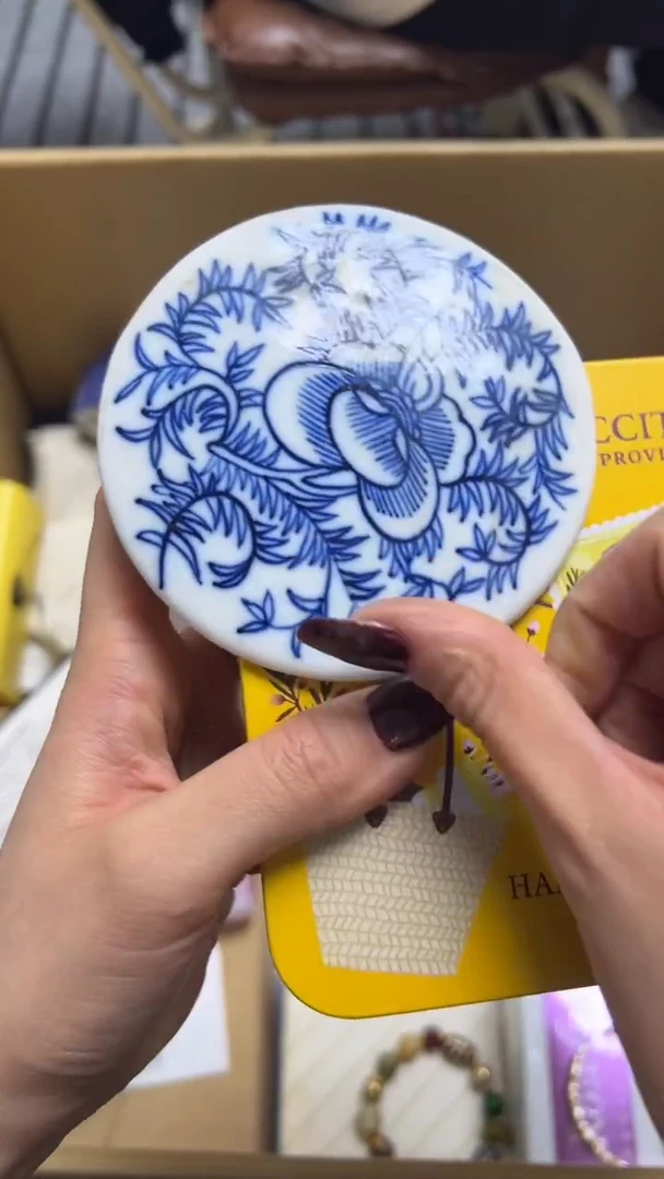 瓷手串瓷摆件瓷器身**己瓷手串瓷摆件瓷器