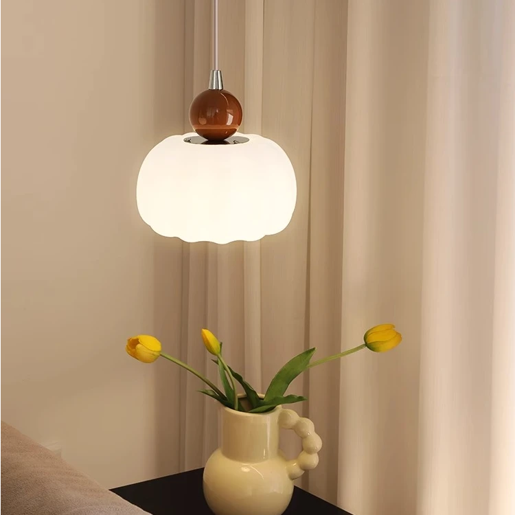 奶油风南瓜床头吊灯现代简约儿童房卧室吊线灯复古中古卧室小吊灯