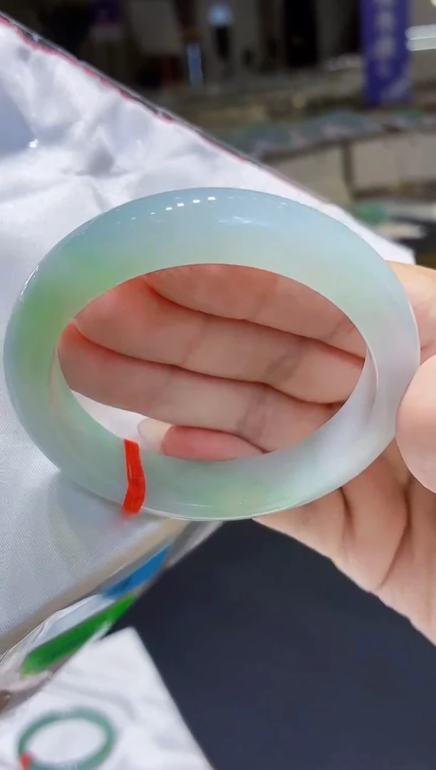 未镶嵌手镯翡翠翡翠手镯54