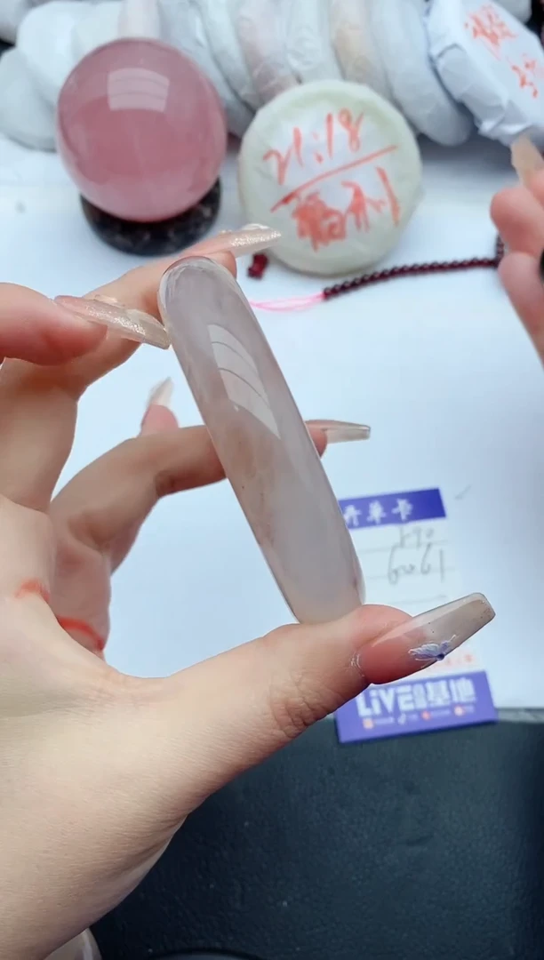 【闪购商品】石英质玉手镯未镶嵌F90+60/61