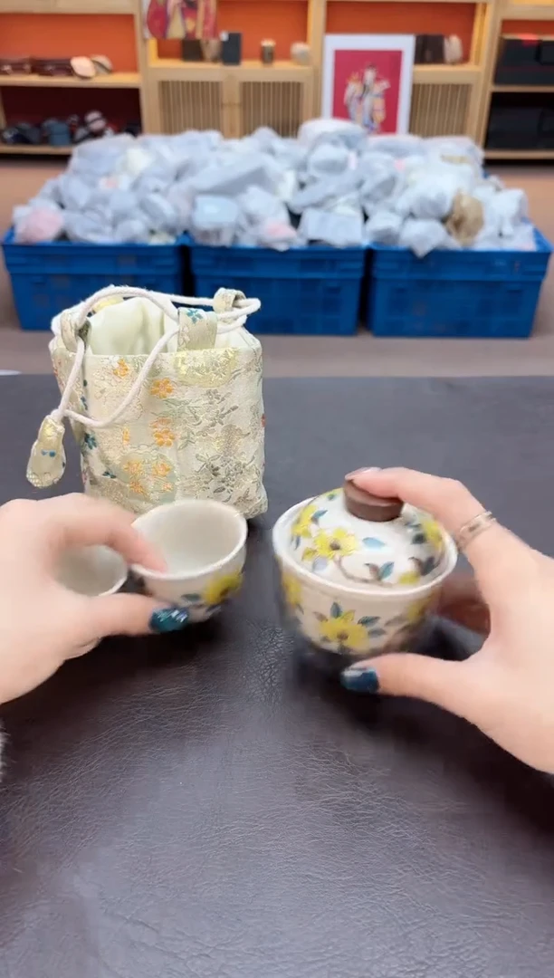 【闪购商品】摆件瓷SC1111111111111