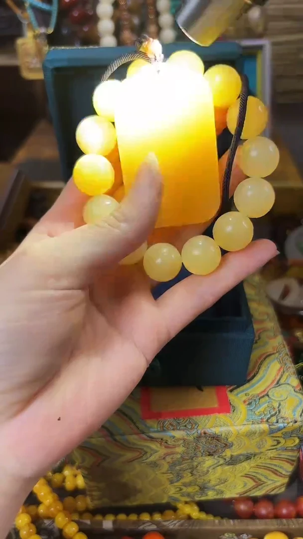 和田玉未镶嵌颈饰..................