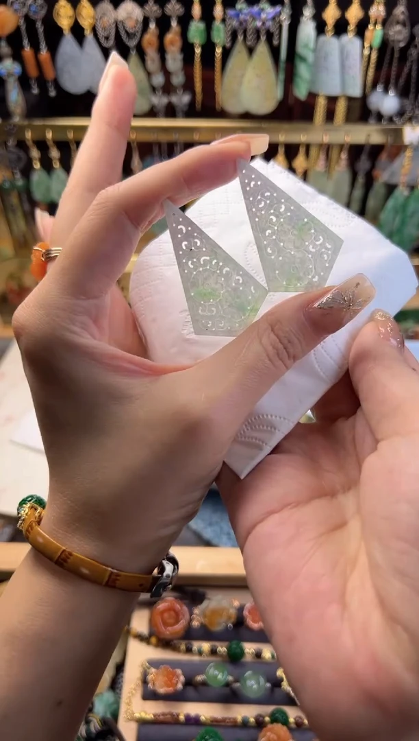 未镶嵌定制翡翠微*家翡翠