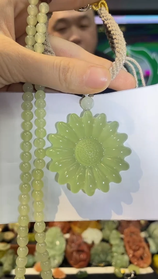 【闪购商品】岫玉吊坠未镶嵌·多样性发货*拍一发一