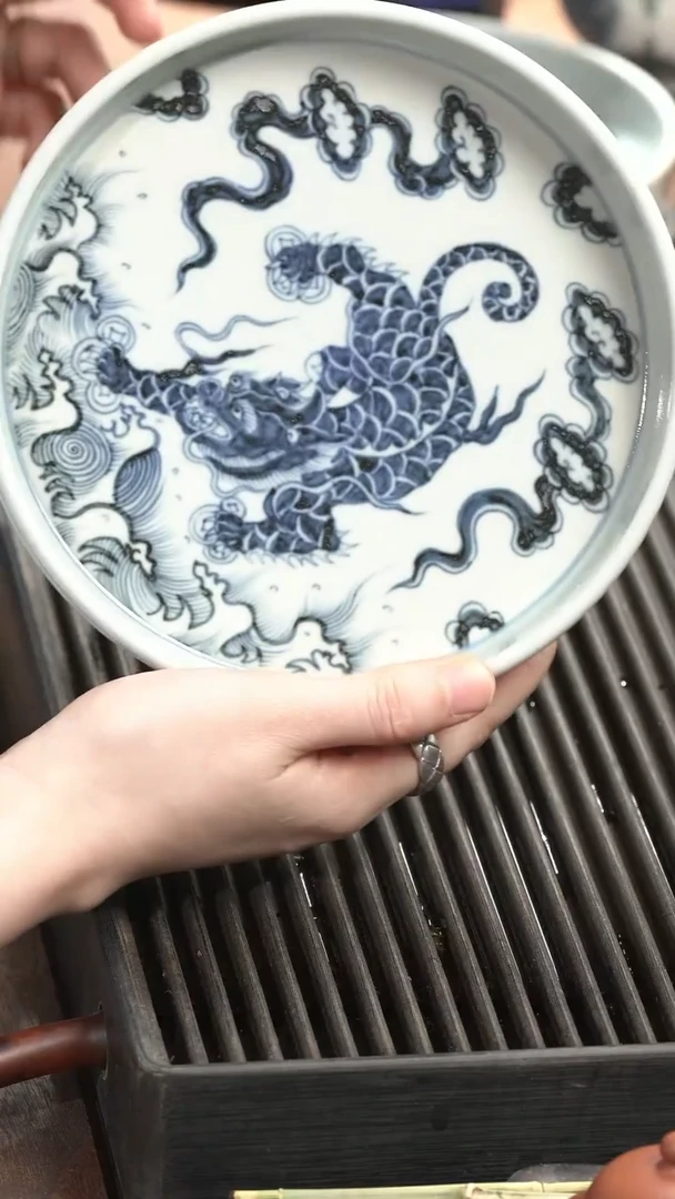 茶壶紫砂貔貅壶承（元青花）