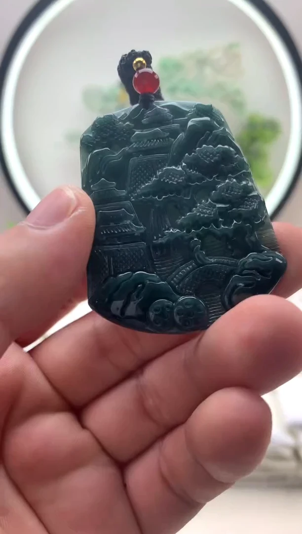 颈饰未镶嵌翡翠山水牌