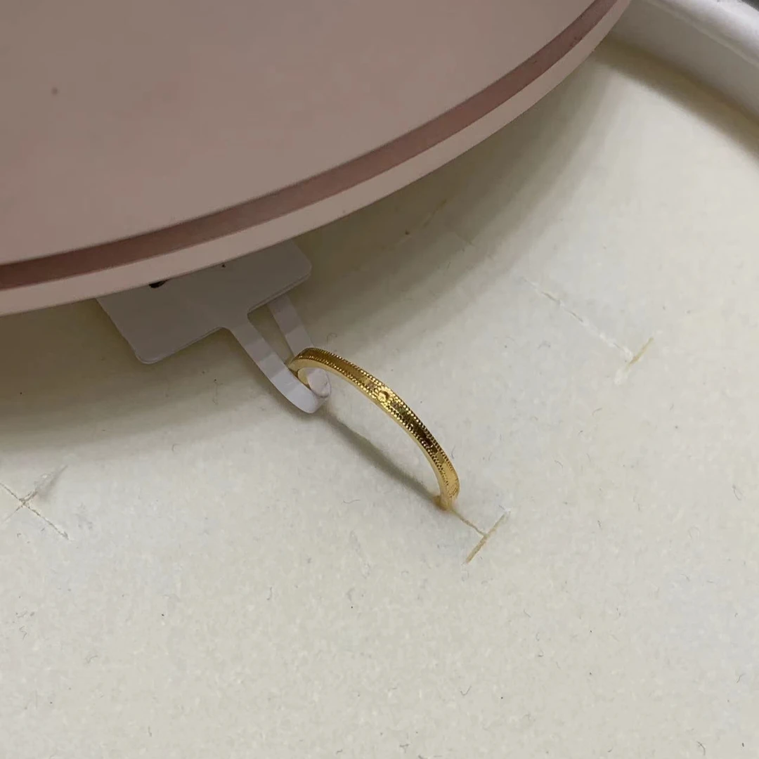 【小鑫黄金甄选】足金999素圈晶圆戒指  1.42g 1.49g